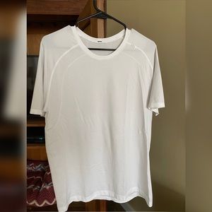 Lululemon Metal Vent Tech Short Sleeve Shirt 2.0